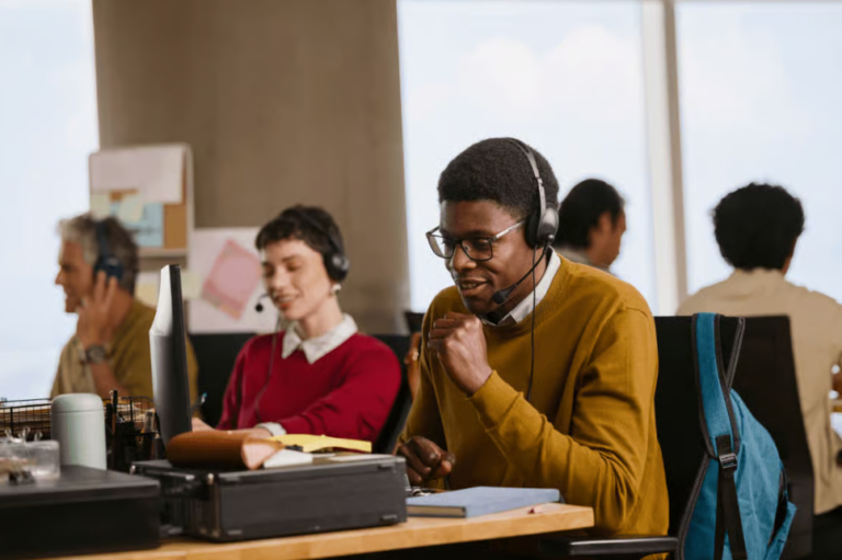 How AI Improves Customer Support